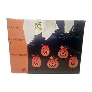 Vintage Pumpkin Hallow Pumpkin Lights Blow Mold Pathway Stake Lights Set 5 '03